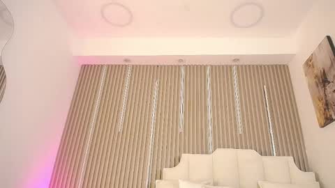 Katy Van online show from April 2026 08:50:01 PM