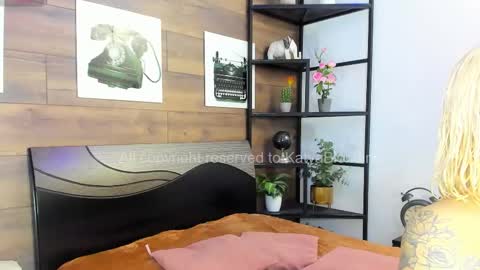 salo  online show from October 2025 04:24:02 PM