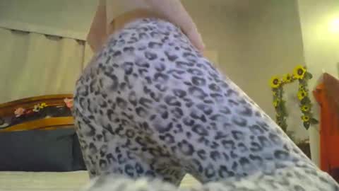 Snapshot of katynowhere chatting on January 2025 01:45:02 AM Katy online show from January 2025 01:45:02 AM