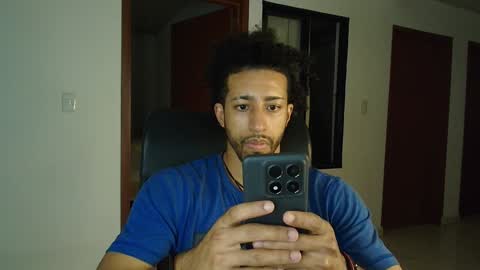 Snapshot of kaurilop chatting on December 2024 03:47:02 AM Kauri Lop online show from December 2024 03:47:02 AM