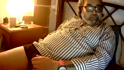 Snapshot of kausername chatting on January 2025 10:11:02 PM Marko online show from January 2025 10:11:02 PM