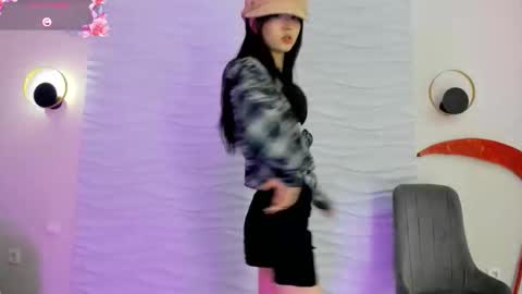 mai online show from December 2025 02:36:02 PM