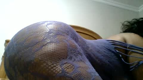 kay_yarms online show from July 2026 03:27:02 PM