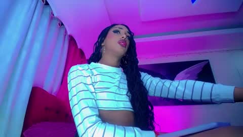 kayla_sexx online show from December 2025 05:51:01 PM