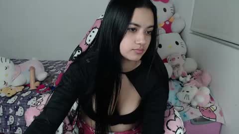 Snapshot of kaylak18x chatting on May 2026 02:51:02 AM Kayla online show from May 2026 02:51:02 AM