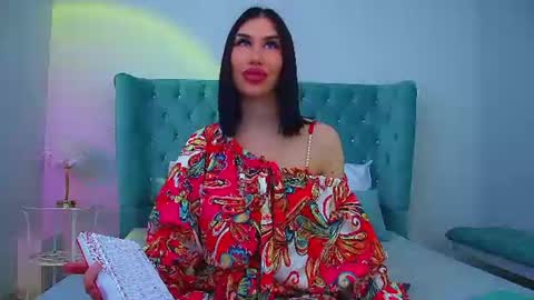 Kayla online show from June 2026 06:36:01 PM