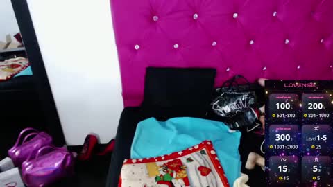 Snapshot of kaylee_sodi chatting on December 2024 08:21:02 PM kaylee online show from December 2024 08:21:02 PM