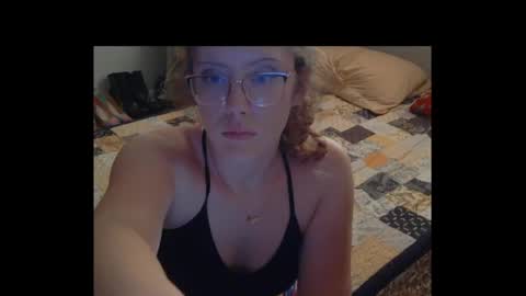 kaylee kakes online show from July 2026 09:50:01 PM