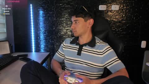 Kayn online show from April 2026 08:53:02 PM