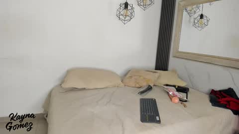 Kayna online show from March 2026 08:50:01 PM