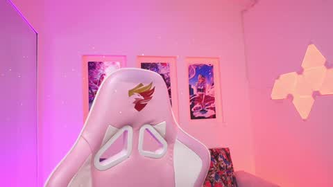 Kayra online show from March 2025 11:31:01 AM