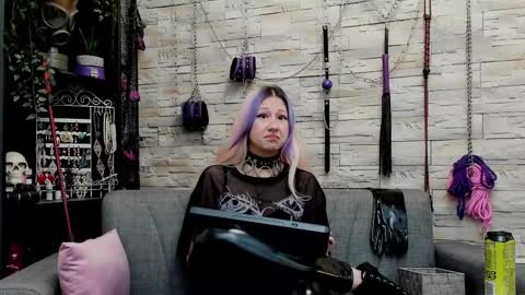 Snapshot of kaziaswart chatting on December 2025 01:47:02 AM Miss Kazia online show from December 2025 01:47:02 AM