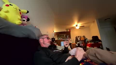 kazper341984 online show from April 2026 01:19:01 PM