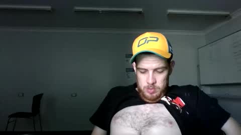 Snapshot of kazzslater chatting on February 2026 01:15:02 AM Kinkyaussielad online show from February 2026 01:15:02 AM