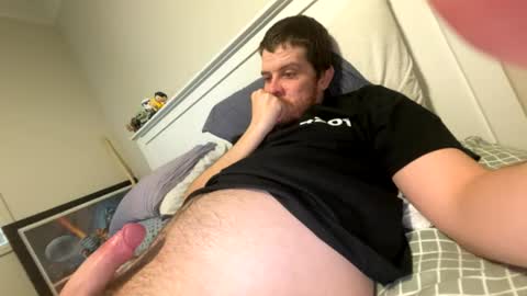Snapshot of kazzslater chatting on July 2026 02:25:01 AM Kinkyaussielad online show from July 2026 02:25:01 AM