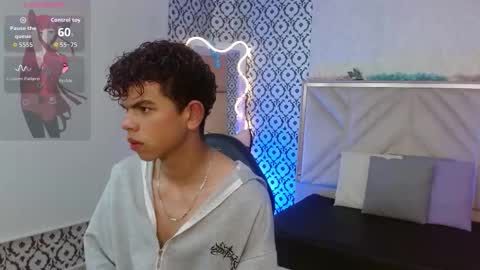 Snapshot of keahi_tay chatting on February 2026 11:41:01 AM keahi online show from February 2026 11:41:01 AM