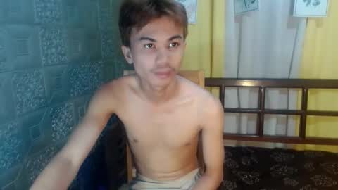 kean_28 online show from May 2026 06:18:01 AM