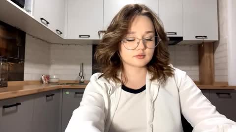 Snapshot of keeshatenn chatting on February 2026 10:38:01 AM Velma online show from February 2026 10:38:01 AM