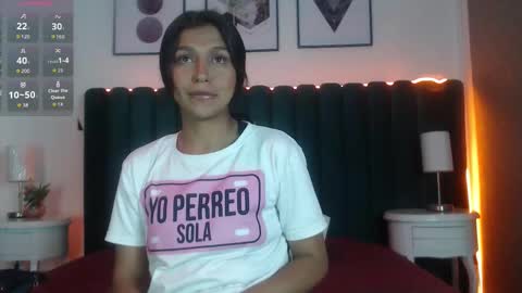 keila online show from November 2025 07:58:01 PM