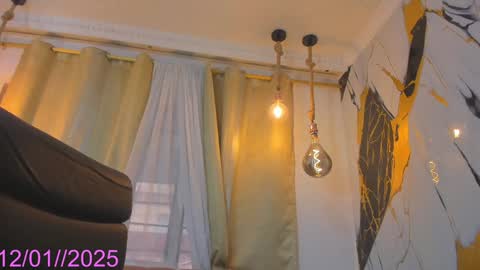 Keila  online show from January 2025 05:33:01 PM