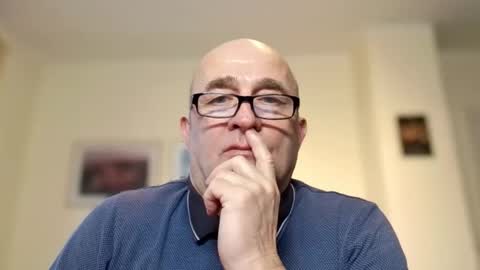 keilie1 online show from February 2026 04:00:02 PM