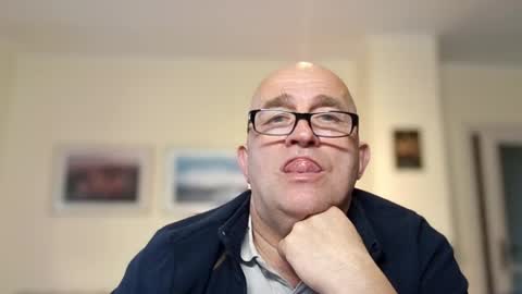 keilie1 online show from April 2026 04:15:02 PM