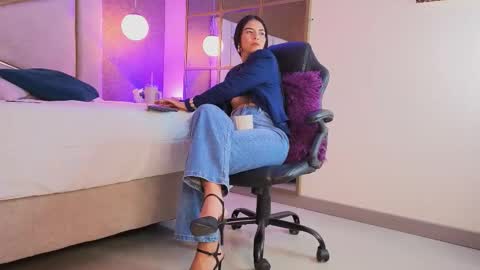 Keily online show from January 2026 11:36:02 AM