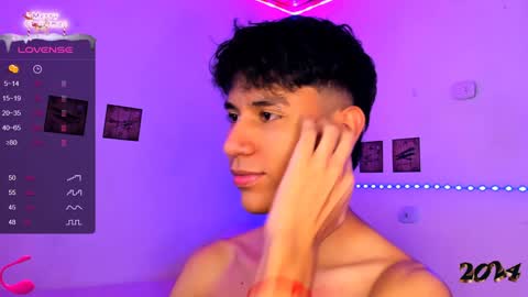 Snapshot of keiner_smith chatting on December 2024 04:25:02 AM Alejandro Gonzalez online show from December 2024 04:25:02 AM