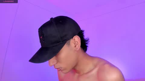 Snapshot of keiner_smith chatting on September 2025 11:04:01 PM Alejandro Gonzalez online show from September 2025 11:04:01 PM