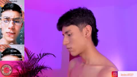 Snapshot of keiner_smith chatting on September 2025 11:06:02 PM Alejandro Gonzalez online show from September 2025 11:06:02 PM