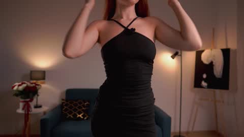 keira_knight online show from November 2025 09:48:01 PM