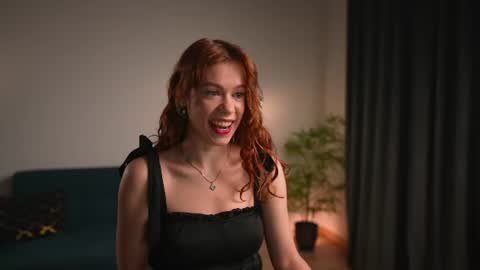 keira_knight online show from June 2026 07:40:01 PM