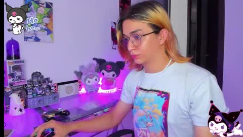 Keita moon online show from October 2025 08:53:02 PM