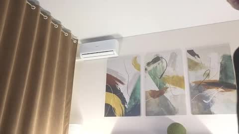 Mark online show from November 2025 11:05:02 PM