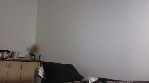 Mark online show from December 2025 05:24:02 AM