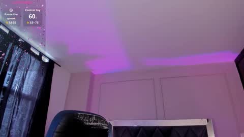 Snapshot of keitlynsoto chatting on November 2025 12:27:02 PM Sofia online show from November 2025 12:27:02 PM