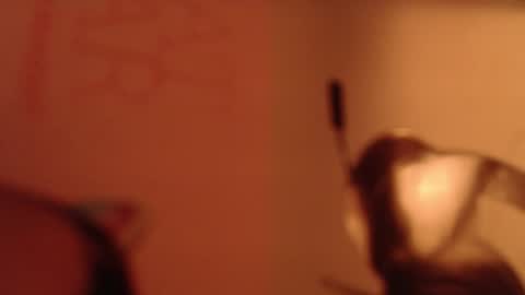 Snapshot of keitt_big_tits chatting on November 2025 07:37:02 PM keitt online show from November 2025 07:37:02 PM