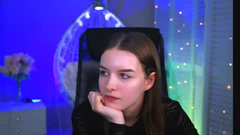 kelliebanshe online show from May 2026 04:04:02 PM