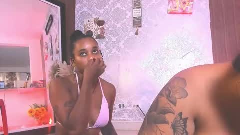 kelly__thomson online show from September 2025 09:16:02 PM