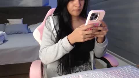Snapshot of kellydirty6 chatting on April 2026 11:37:01 AM Kelly online show from April 2026 11:37:01 AM