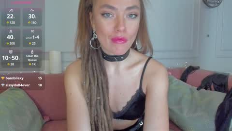 KellyFouler online show from December 2024 01:43:02 PM