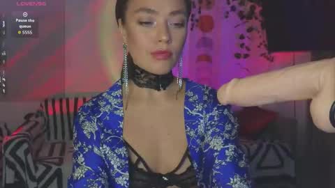 KellyFouler online show from November 2025 02:15:01 PM