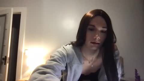 Kelly online show from November 2025 11:09:01 PM