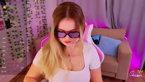 Kelly online show from January 2026 01:49:01 PM