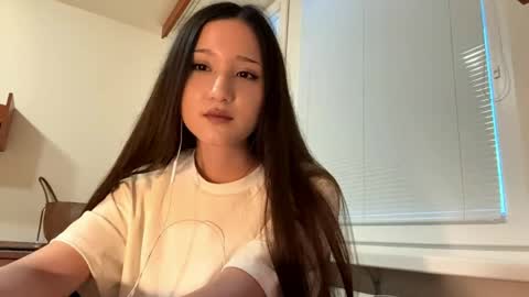 Kelly online show from May 2026 06:05:01 PM