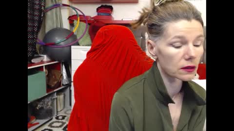 kelly online show from February 2025 06:13:02 PM