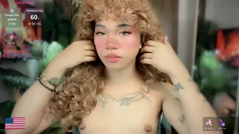 Snapshot of kellysexxie chatting on March 2026 09:50:01 PM Kelly Smith online show from March 2026 09:50:01 PM