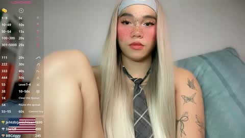 Kelly Smith online show from April 2026 09:18:01 AM