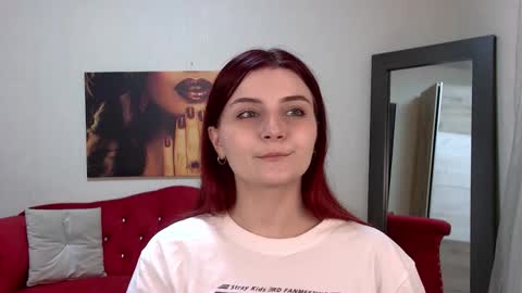 Snapshot of kellystoneys chatting on November 2025 05:29:02 AM Kelly Stoneys online show from November 2025 05:29:02 AM