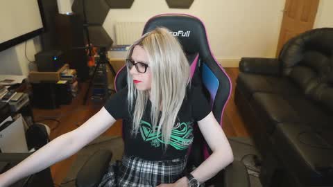 kelseycobalt online show from January 2025 11:11:01 PM